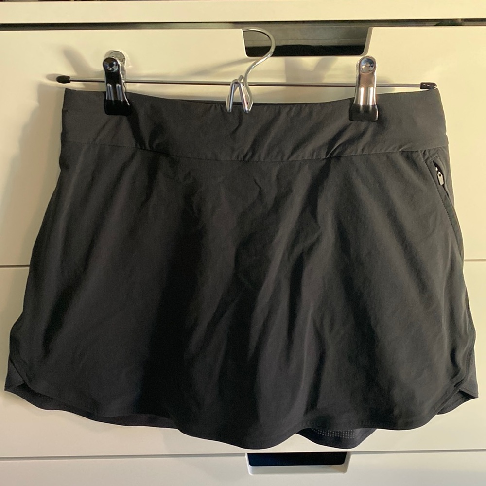 Outdoor Voices 3” Exercise Skort - Athletic Skort - Black, XS